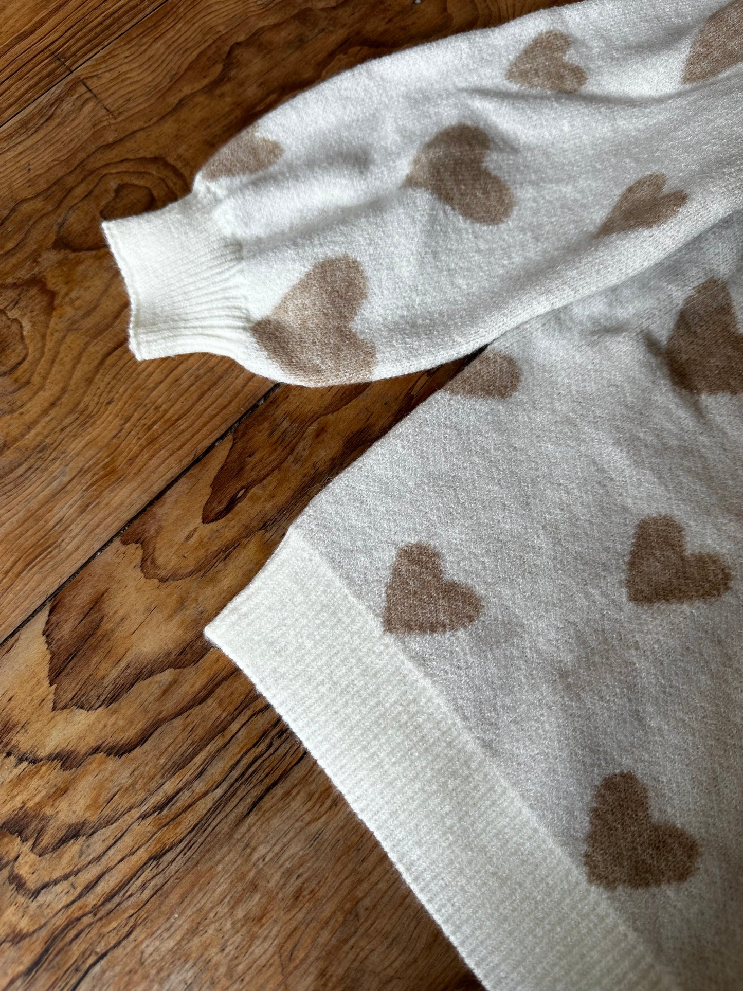 Hartjes Trui – Crème/Beige
- Maat S
